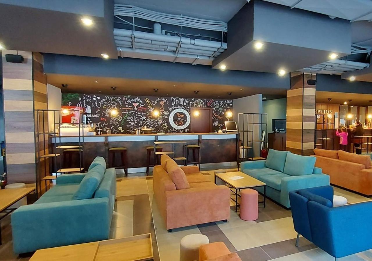 B55 Studio Borovets Luaran gambar